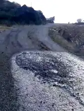 Sincik'te Beton Mikseri Yola Çimento Döktü, Tehlike Yarattı!
