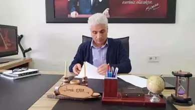 Depremden Etkilenen Müdür, Tekrar Öğretmenliğe Döndü