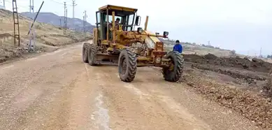 İlçede Yol Çalışmaları Tamamlanıyor