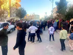 Adıyaman'da 7 Yaşındaki Çocuk, Hafif Ticari Araç Kazasında Ağır Yaralandı
