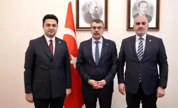 Kaymakam, Bakan'ı Eğitim Yatırımları İçin Ziyaret Etti