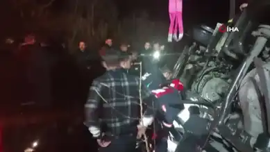 Doğu Anadolu'da Trafik Kazası: Polisler Yaralı