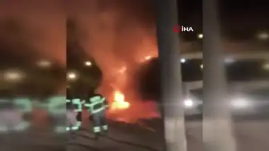 Yolda Giden Tırda Yangın!