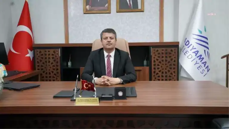 Belediye Başkanı'ndan Öğretmenler Günü Kutlaması