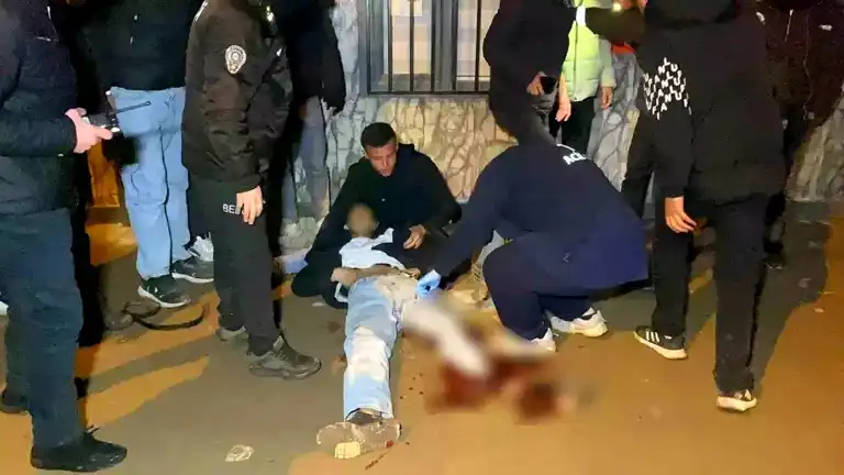 Adıyaman'da Deprem Anması Sırasında Bıçaklı Saldırı: 2 Yaralı