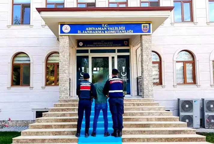 Aranan Şahıs Adıyaman'da Yakalandı