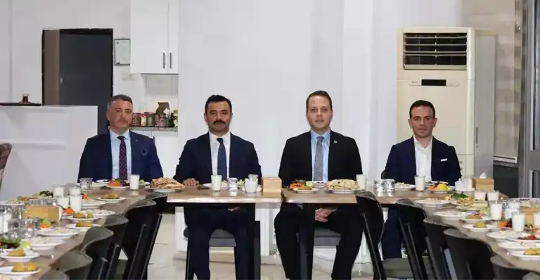 Emniyet Müdürüne Veda Yemeği